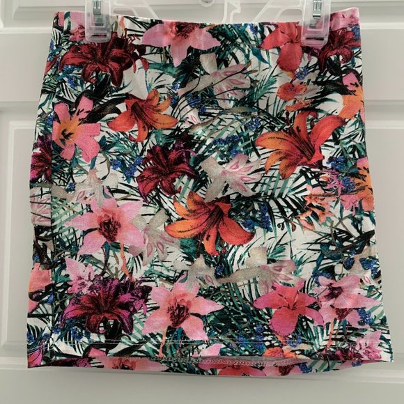 Flower Printed Mini Skirt - Picture 1 of 1